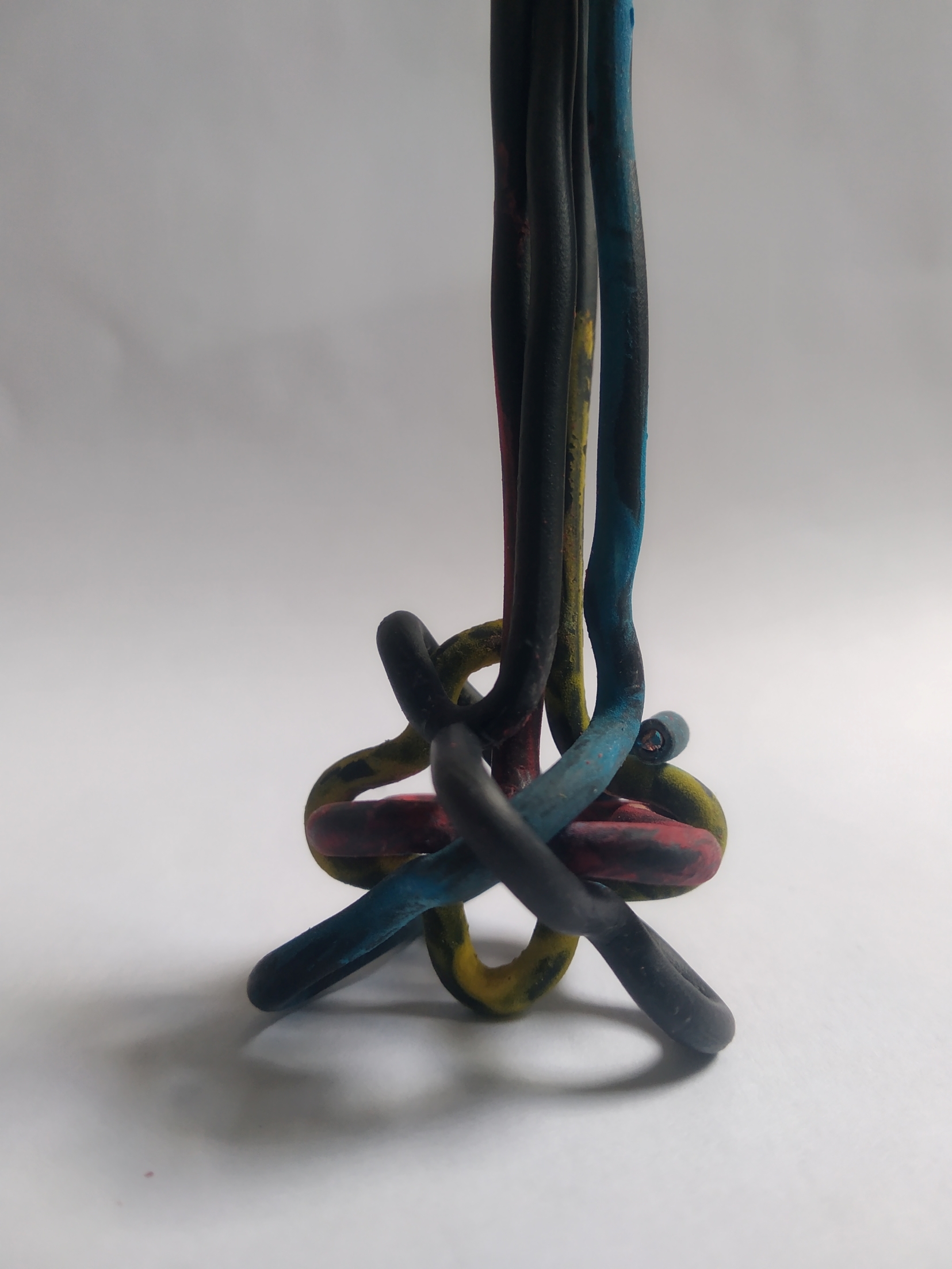 knoop van elektriciteitsdraad